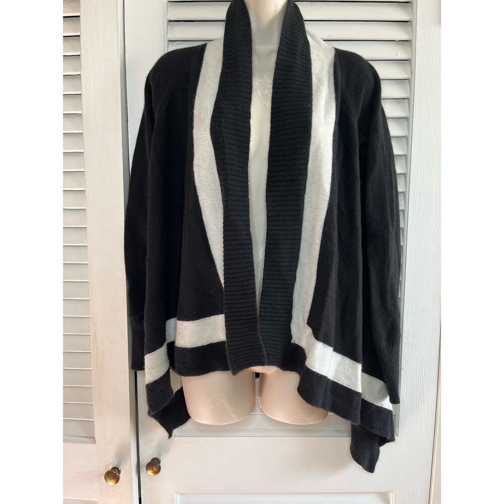 Vintage Banana Republic merino wool/cashmere/nylon blend cardigan M Perfect